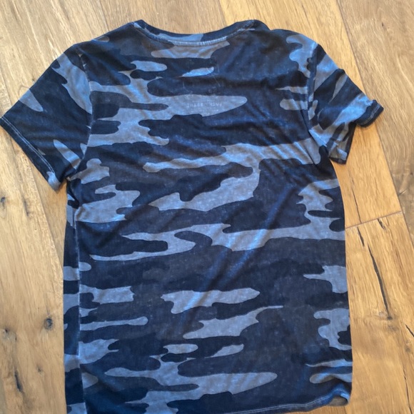 Rock t-shirt - Picture 4 of 4